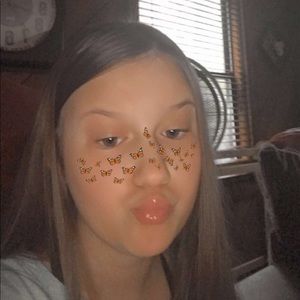 Meet your Posher, Victoria